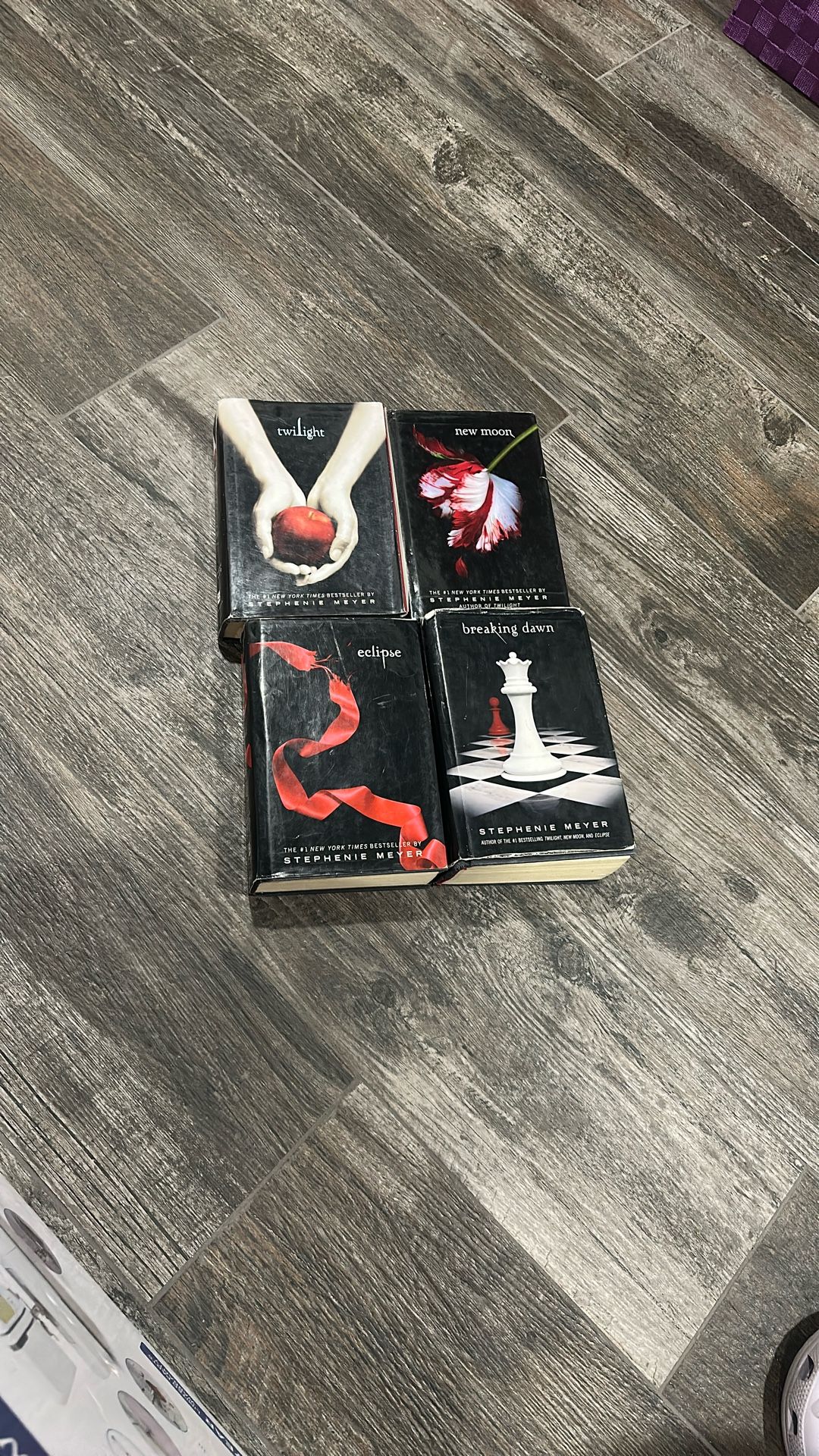The Twilight Saga (Hardcover) Books