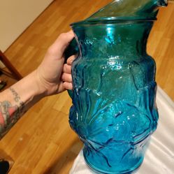 Anchor Hocking Vintage Bright Blue Glass Rain Flower Pitcher 10" Tall
