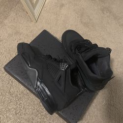 Jordan 4 Black Cat