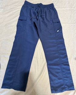 FABLETICS UNISEX PANTS THE OUTPOST CARGO PANT DEEP NAVY SIZE LARGE NEW WITH TAG