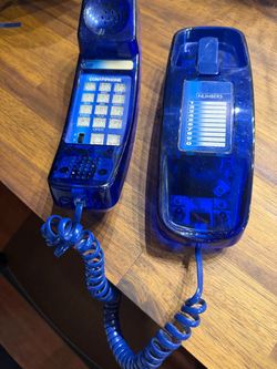 - VINTAGE - 1990 - CONAIR SW306 - RETRO- Transparent Blue Landline Telephone -