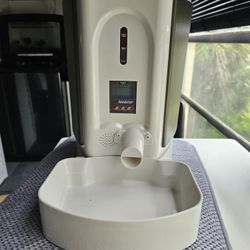 Automatic Pet Feeder 