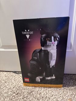 Tuxedo Cat Lego Set Sealed
