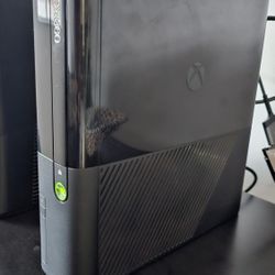 RGH 3 XBOX 360 E 500 GB