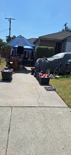 Duarte Yard sale