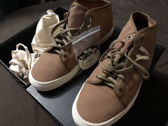 Vans Versa Mid Like New Size 8 Men’s