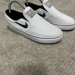 White Nike Sb Janoski Slip On Size 5 