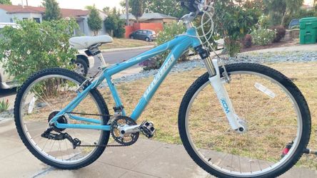 Novara 26" MTB small frame 3×8 gears (24sp)