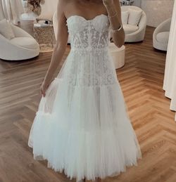 FOR SALE — Vintage White Strapless Short Tulle Wedding Dress — Size 6 — $150