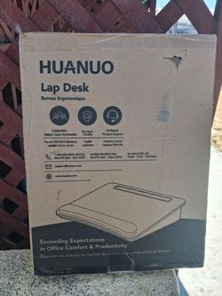 Laptop desk