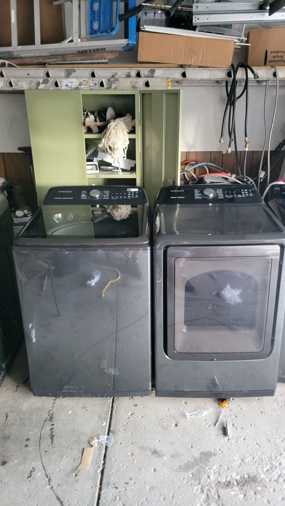 Samsung Washer And Gas Dryer Set 