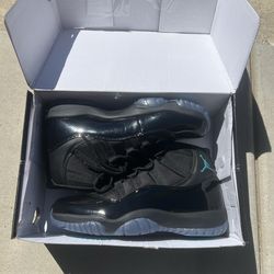 Air Jordan 11s gumma blues