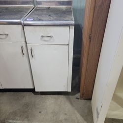 Youngstown Cabinet 