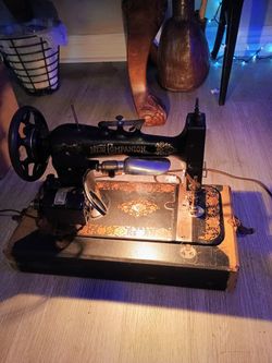 1929 Sewing Machine