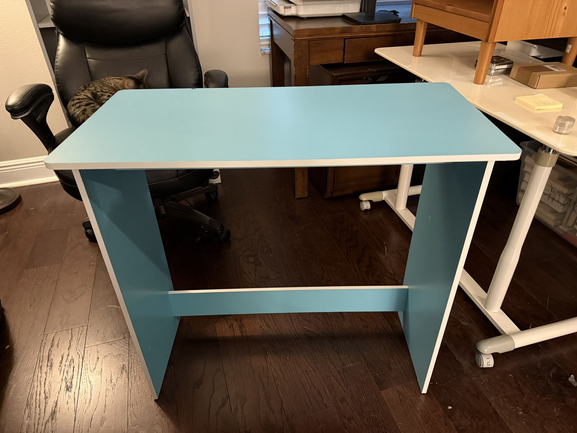Simple Compact Desk - Aqua & White