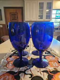 Vintage Cobalt Blue Wine Goblets / Water Glasses - Set of 4