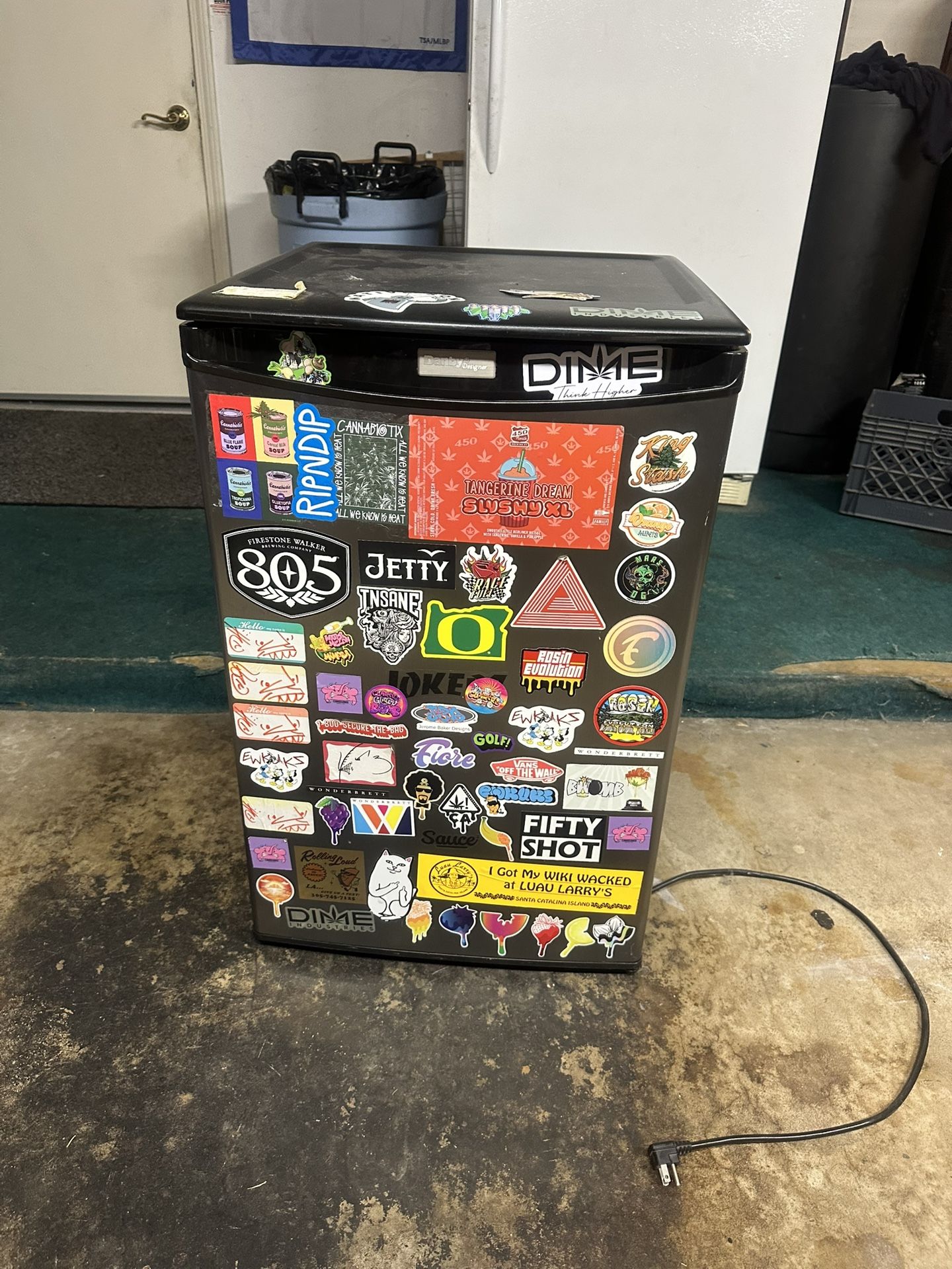 Danby mini Fridge