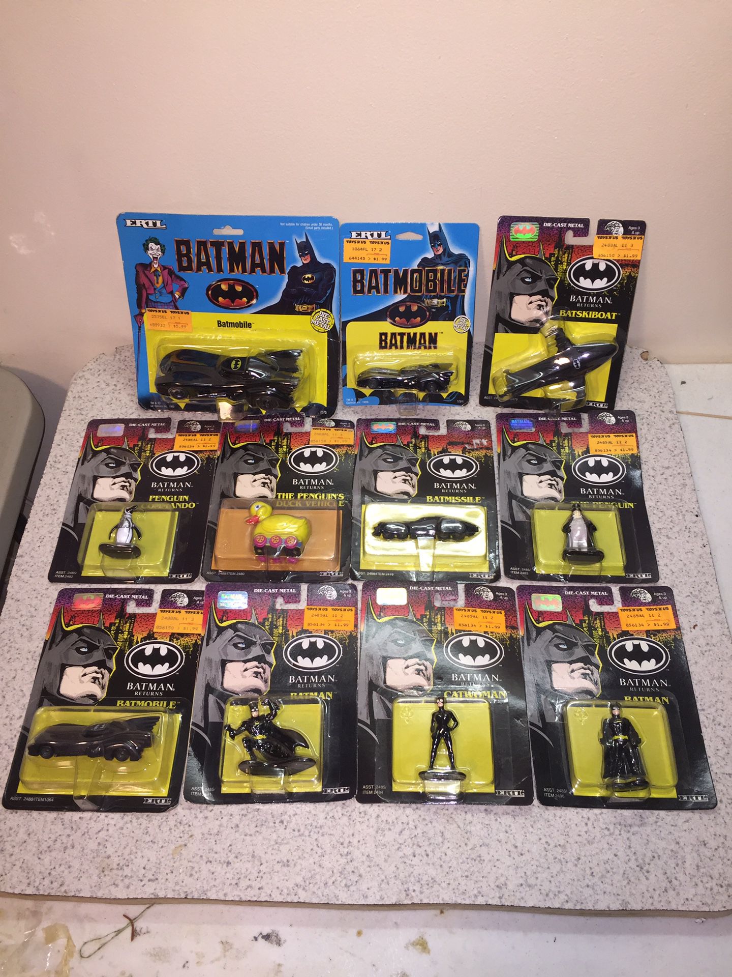Vintage Ertl toys 1989 1991 Batman and Batman Returns Movies Die Cast Batmobiles & Figures NRFP