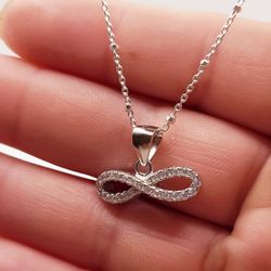 925 Esterling Silver Infinity Simbol Necklace 18"