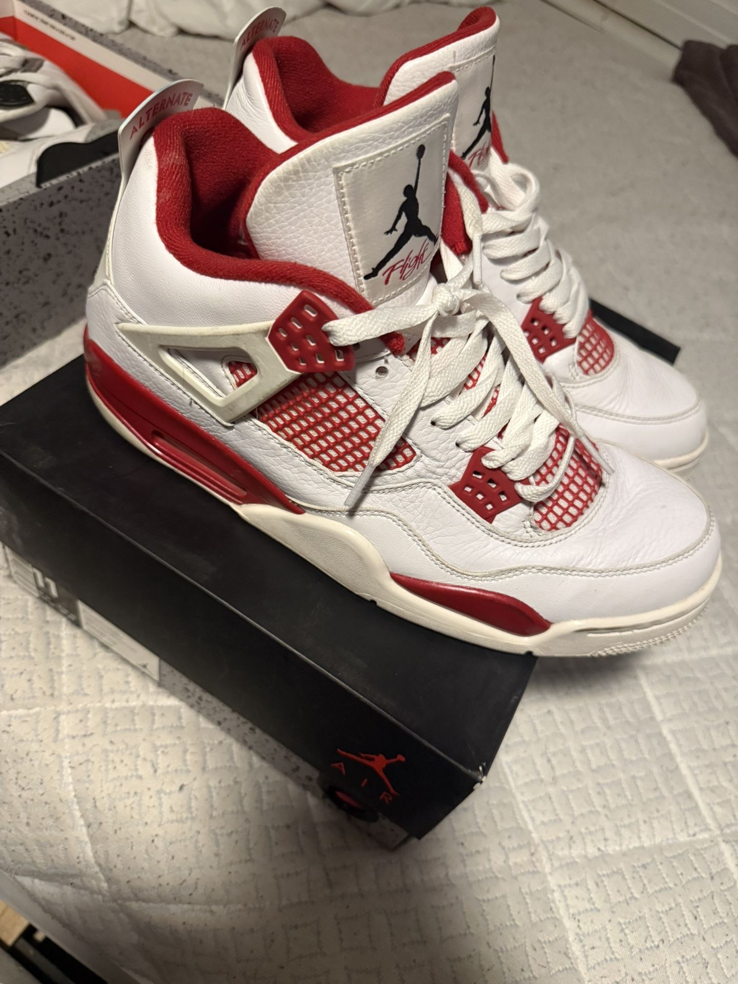 Jordan Retro 4 Alternate 89