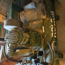 Rolair Compressor 