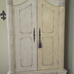 Amoire- Clothes Closet 