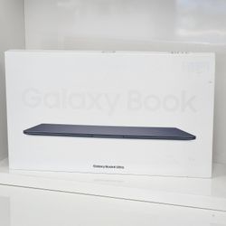 Samsung - Galaxy Book4 Ultra 16" AMOLED Touch Screen Laptop (Intel Core Ultra 7 - 16GB Memory - NVIDIA GeForce RTX 4050 - 1TB SSD)