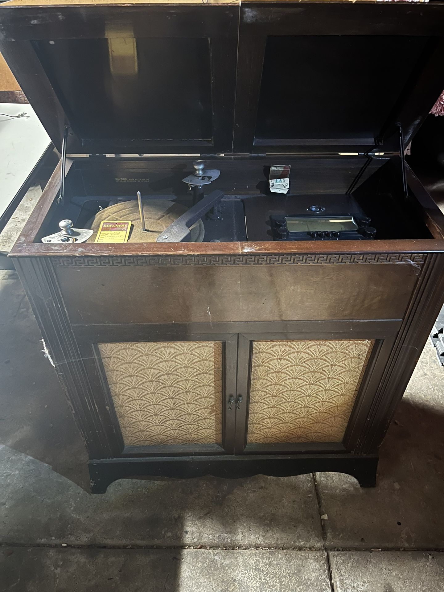 Not Working Old Time Record Player