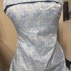 Lulu’s Strapless Mini Dress M/L