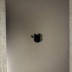 Excellent Condition MacBook Pro 2017 