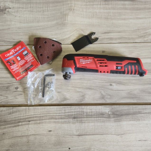 Milwaukee M12 12V Oscillating Multi-Tool (Tool-Only)