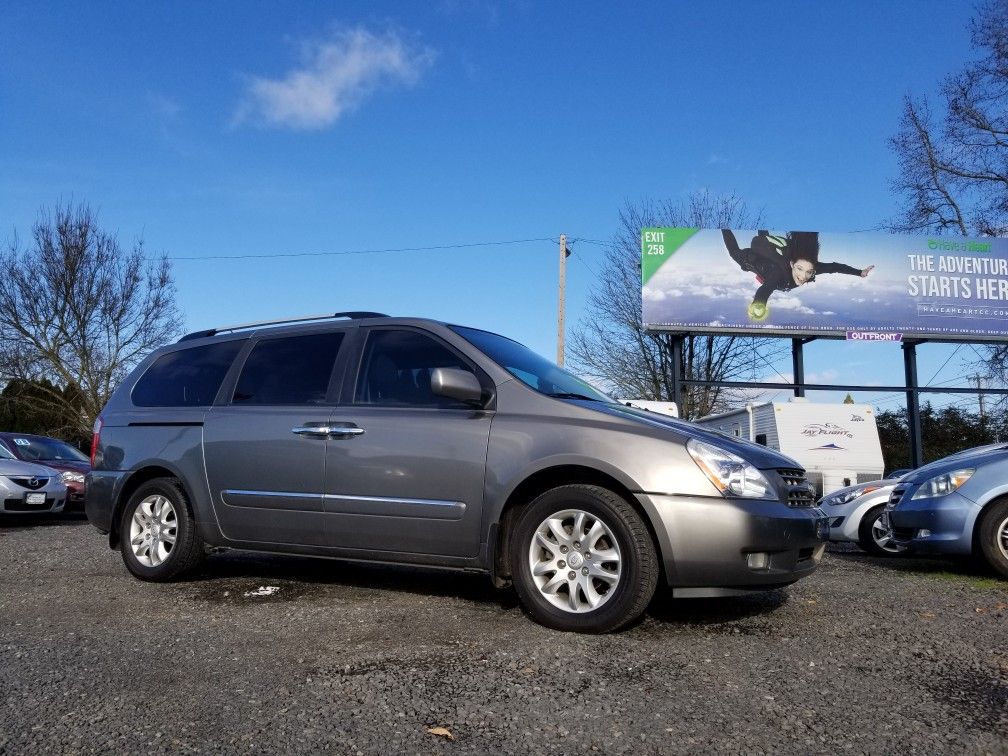 2010 Kia Sedona