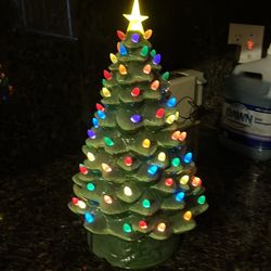 Mr Christmas 18" Nostalgic Ceramic Christmas Tree