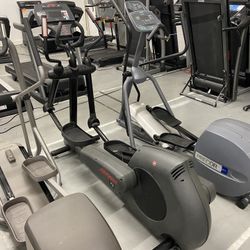 Life Fitness X9i Elliptical Cross Trainer
