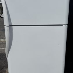 fridge freezer $220 3 months warranty