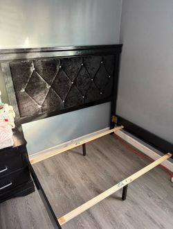 Full Size Bed