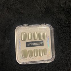 Press On Nails