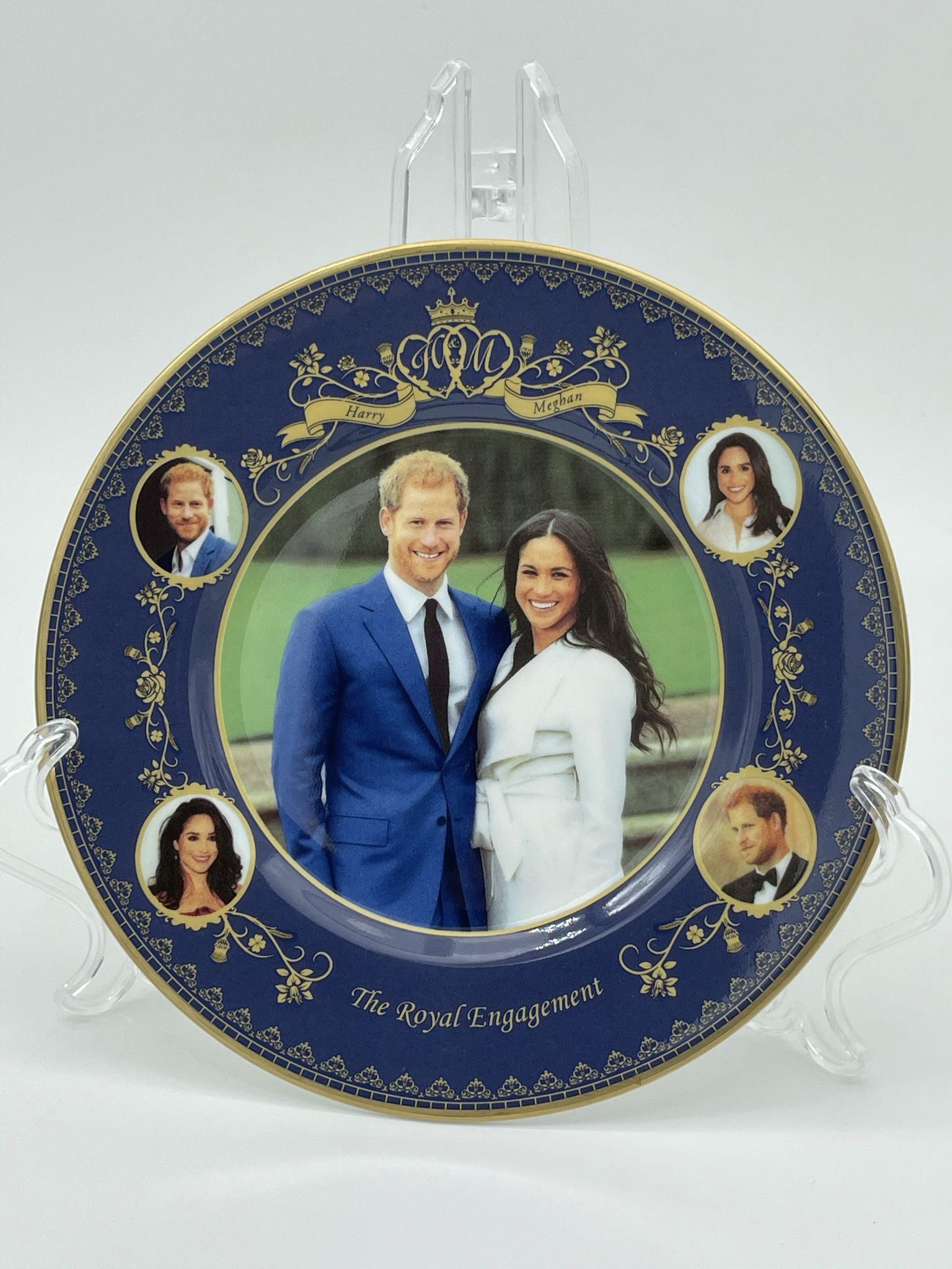 The Bradford Exchange Prince Harry & Meghan Royal Engagement Collector Plate 7"