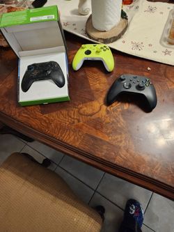 Xbox controllers