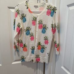 Girls/ woman’s pineapple sweater
