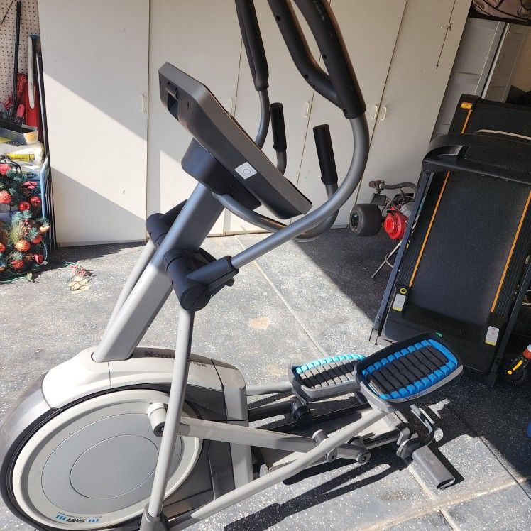 NordicTrack Commercial 14.9 Elliptical Training Machine