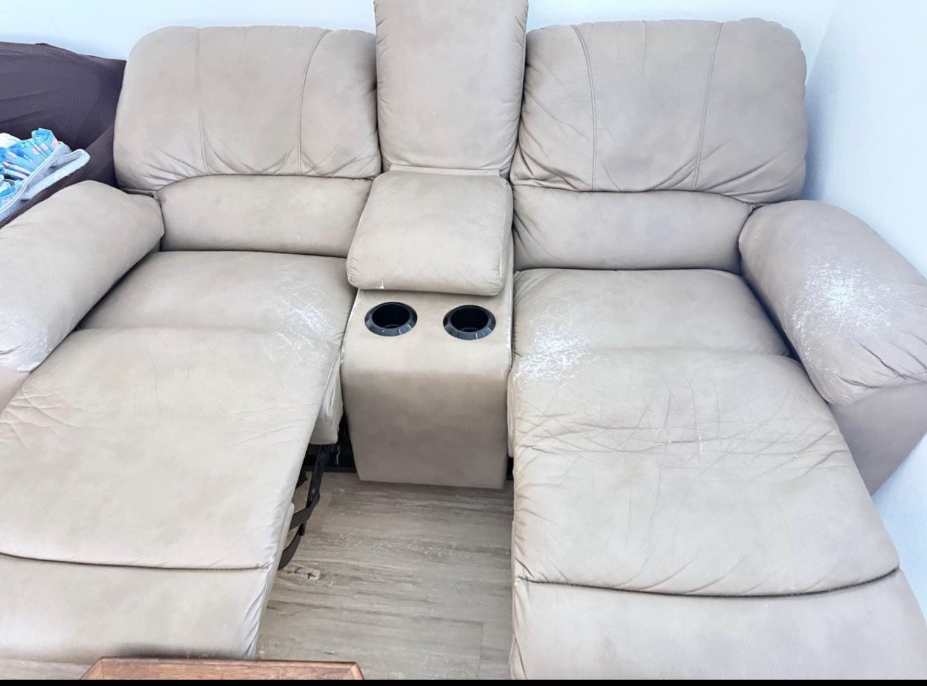 Recliner-free Delivery