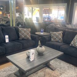 Sofá And Loveseat  $1,199