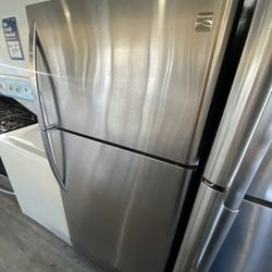 Kenmore Refrigerator 