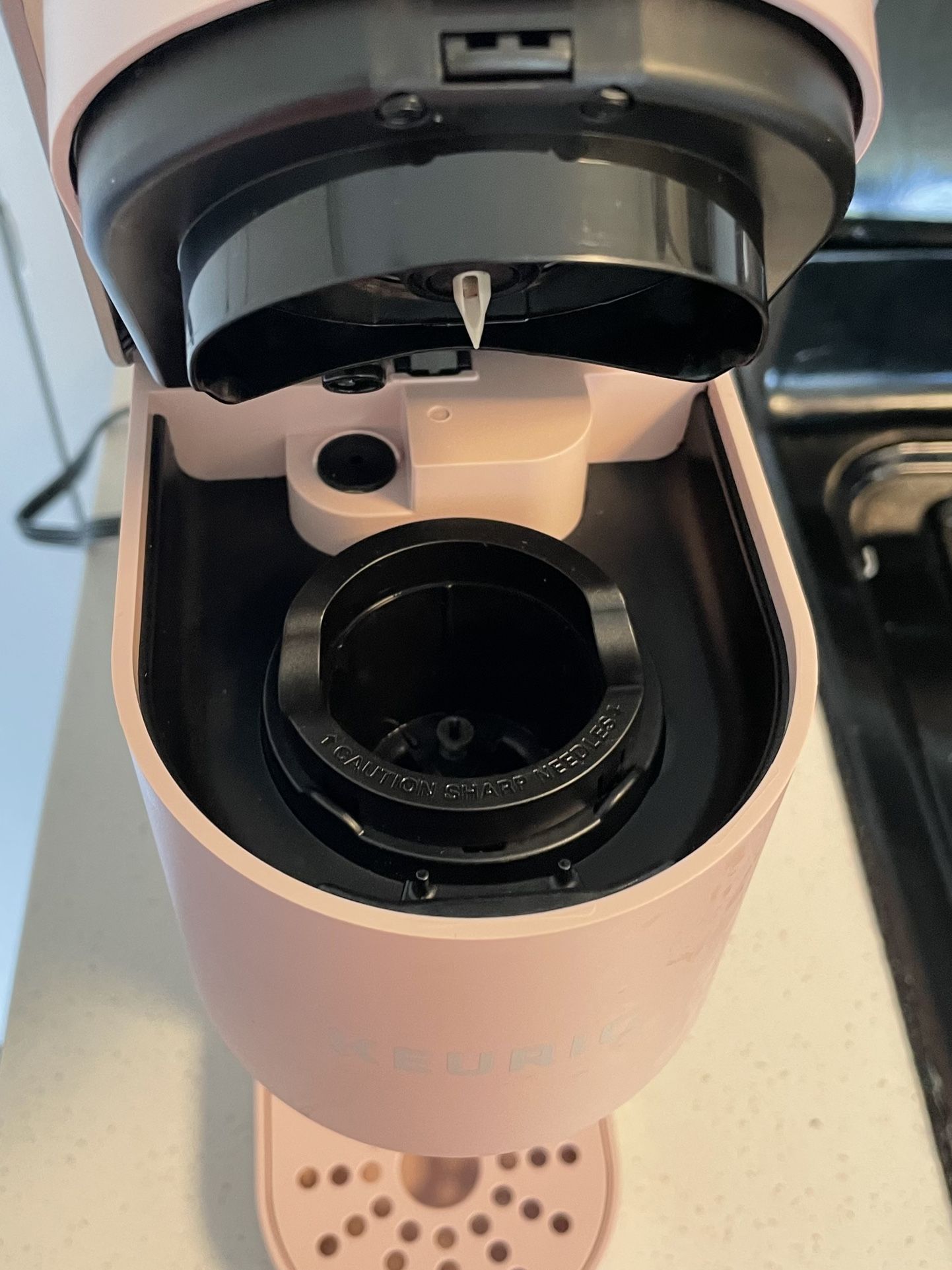 Brand New Mini Pink Keurig for Sale in Morris, IL - OfferUp