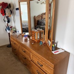 Dresser & Mirror
