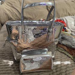michael kors tote and wallet 