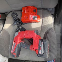 Milwaukee Fuel 15 Gauge Finish Nailer +Red Lithium High Demand 9.0 Battery+ Rapid Charger