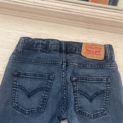 8 Reg Kids Levi’s Jeans 