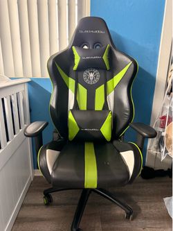 Gaming chair